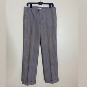Woman’s Gray trousers
